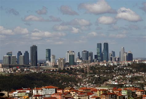 Cuộc Bạo Loạn Istanbul 2006: Cuộc Khởi Nghĩa Phản Đối Với Tình Trạng Kinh tế Lạnh Ngắt Và Sự Bất Cường Trong Chính Quyền