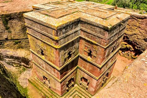 Sự Lên Ngai Vua của Lalibela: Một Sự kiện Tôn Giáo và Kiến Trúc Phi Thường Trong Lịch Sử Ethiopia